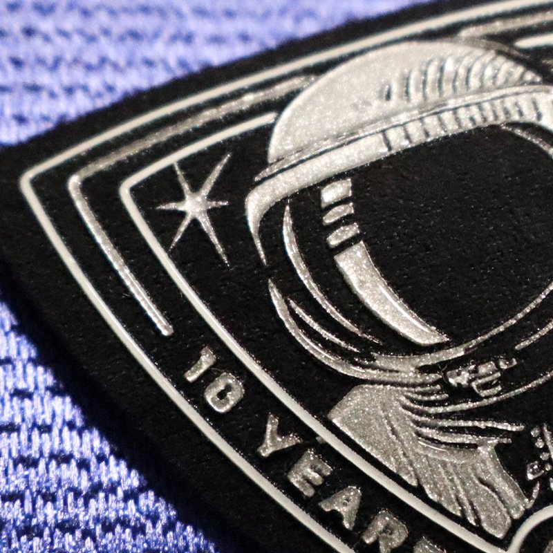 Custom TPU Reflective Heat Transfer Labels | High-Frequency Embossed Silicone & PVC Logo Patches for Clothing, Bags & Shoes