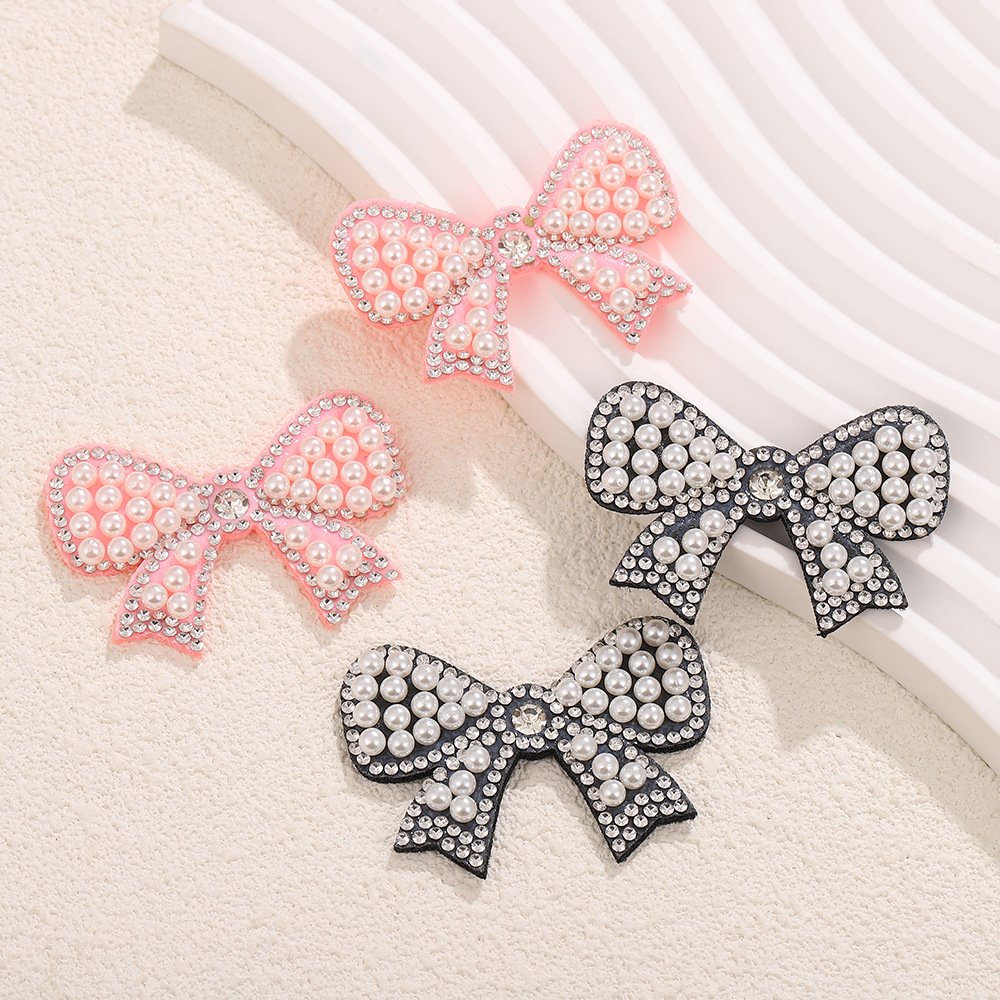 Pearl Bow Rhinestone Iron-On Patch – Full Diamond Non-Woven Applique for Bags, Clothing & Accessories
