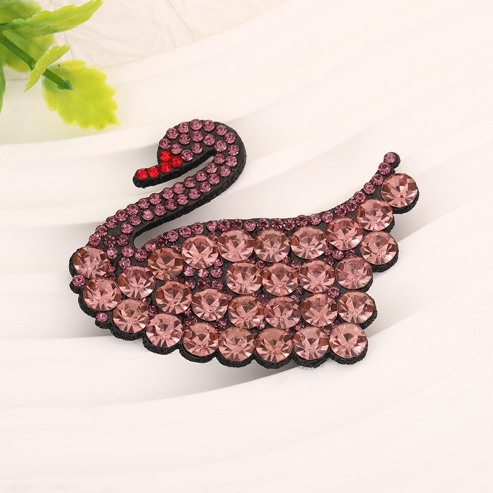 Classic Swan Rhinestone Iron-On Patch – Full Diamond DIY Heat Transfer Applique for Clothing Decoration