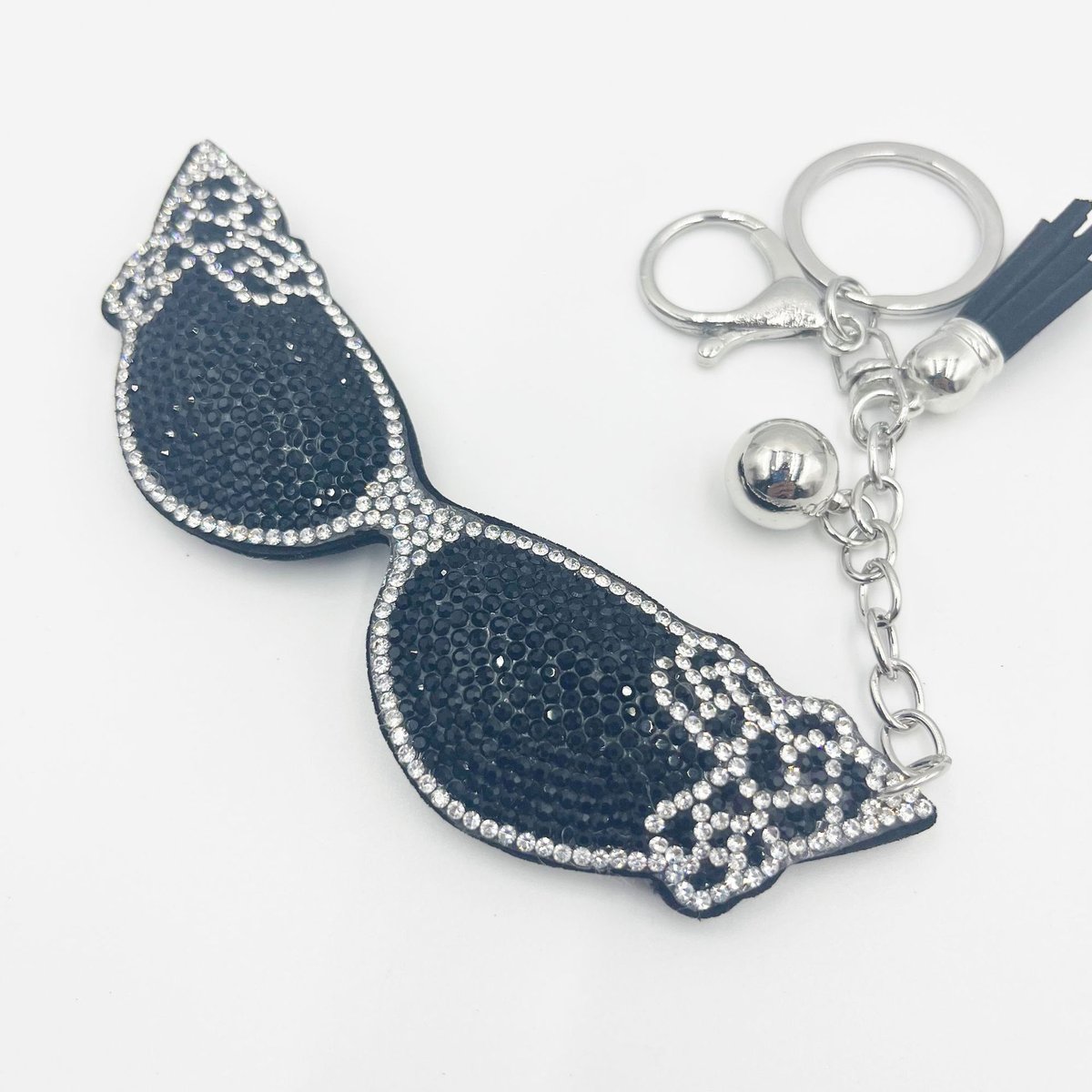 Rhinestone Sunglasses Keychain — Chic Crystal Tassel Bag Charm for Women