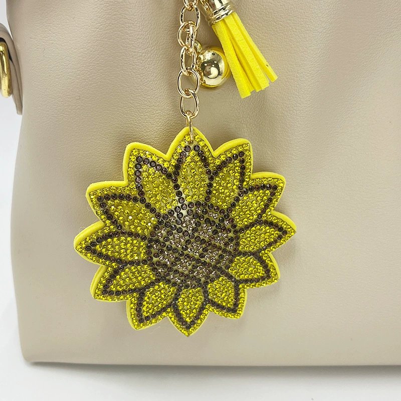 Crystal Sunflower Keychain – Rhinestone Yellow Bloom Tassel Bag & Purse Charm
