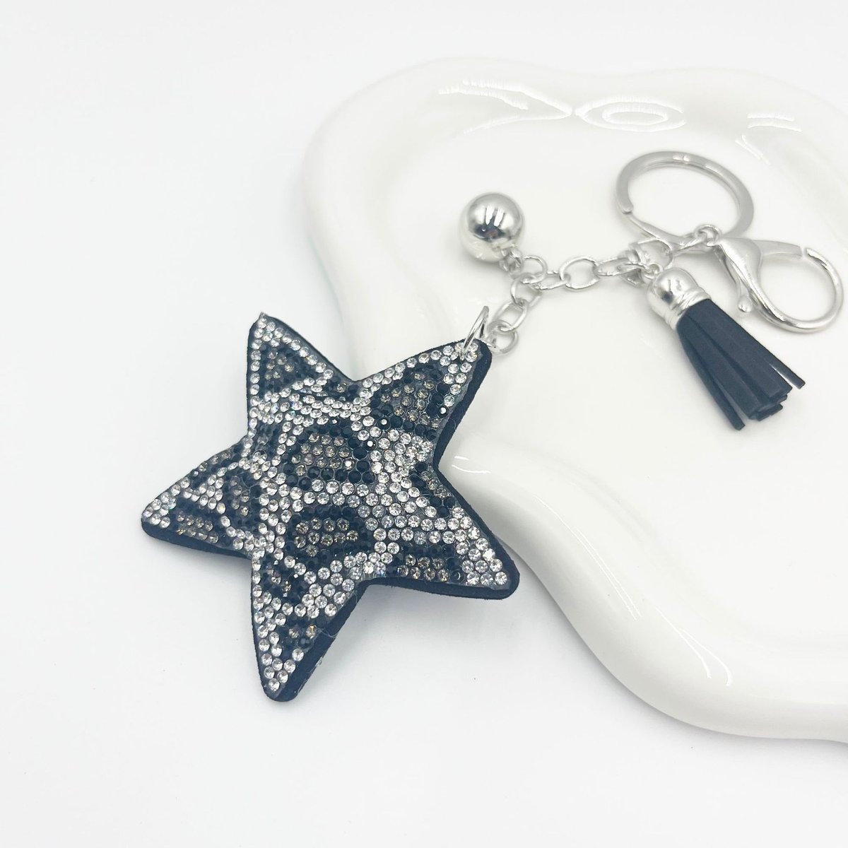 Leopard Star Rhinestone Keychain with Tassel – Minimalist Sparkle Bag & Car Charm