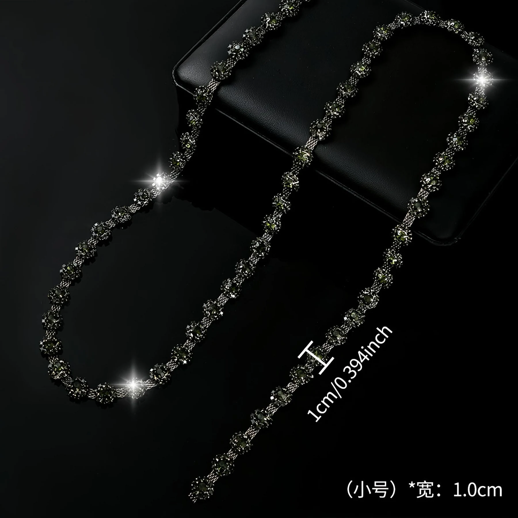 1.1 cm and 1.3 cm Sunflower Rhinestone Chain product image 7