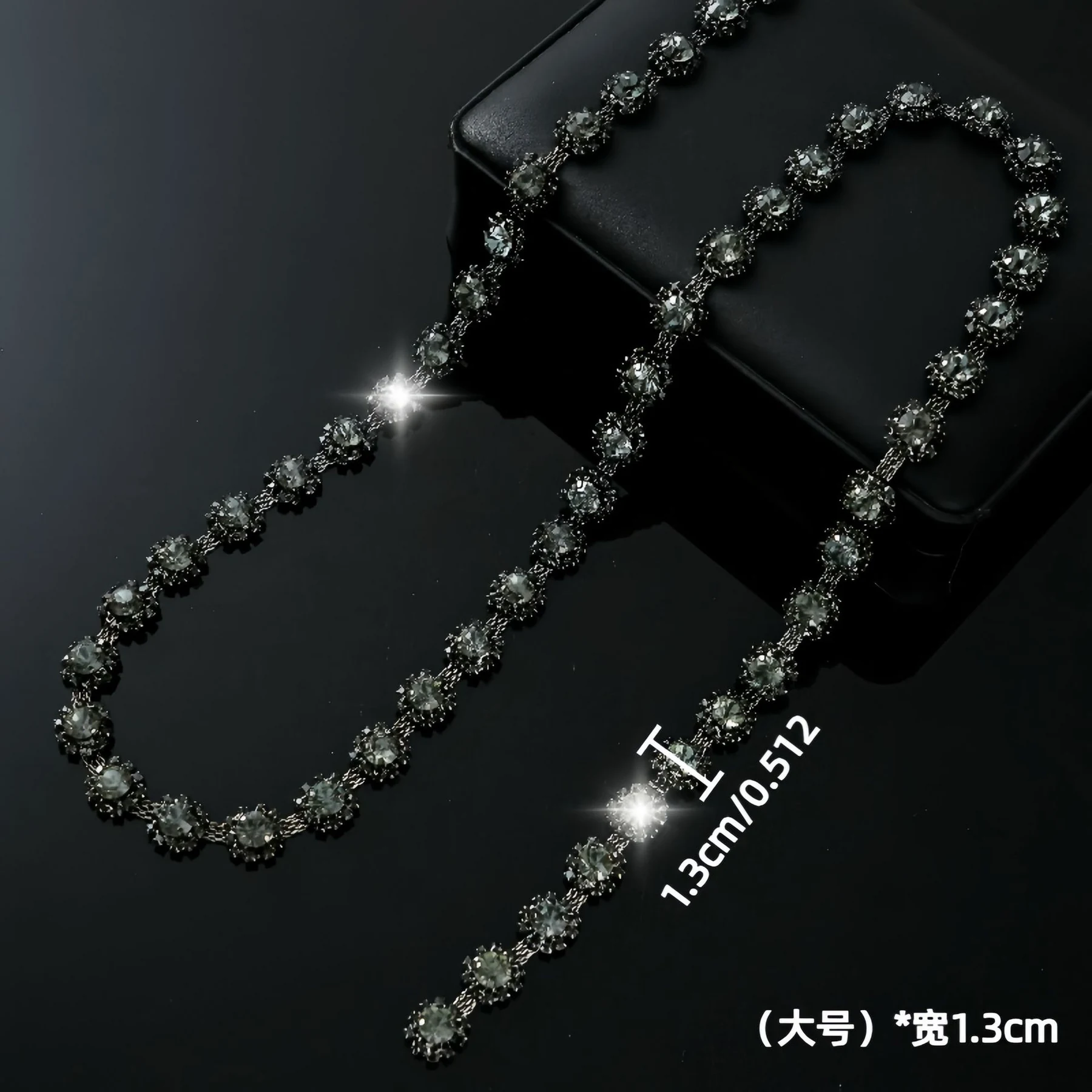 1.1 cm and 1.3 cm Sunflower Rhinestone Chain product image 12