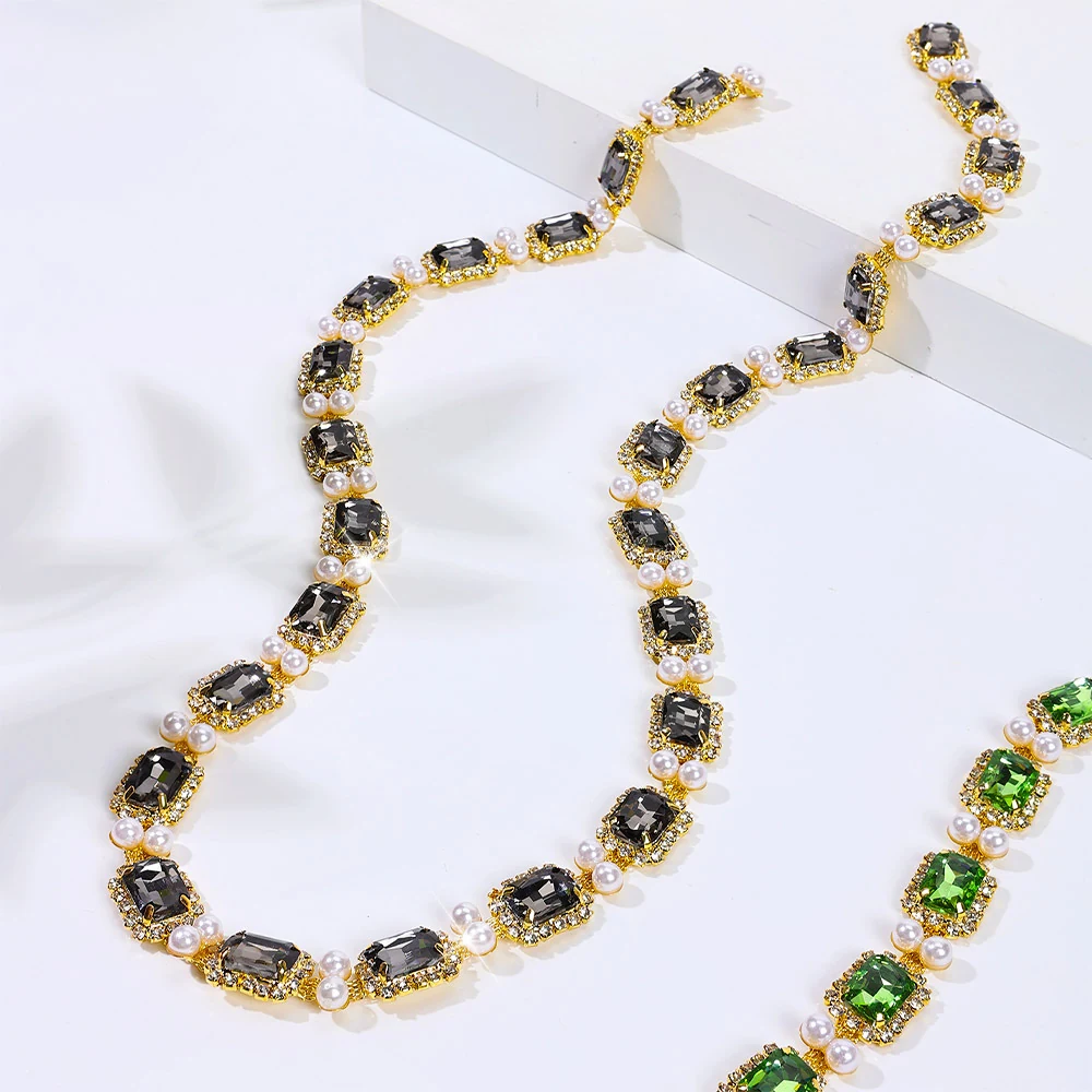 Pearl-Framed Rectangle Rhinestone Chain product image 4