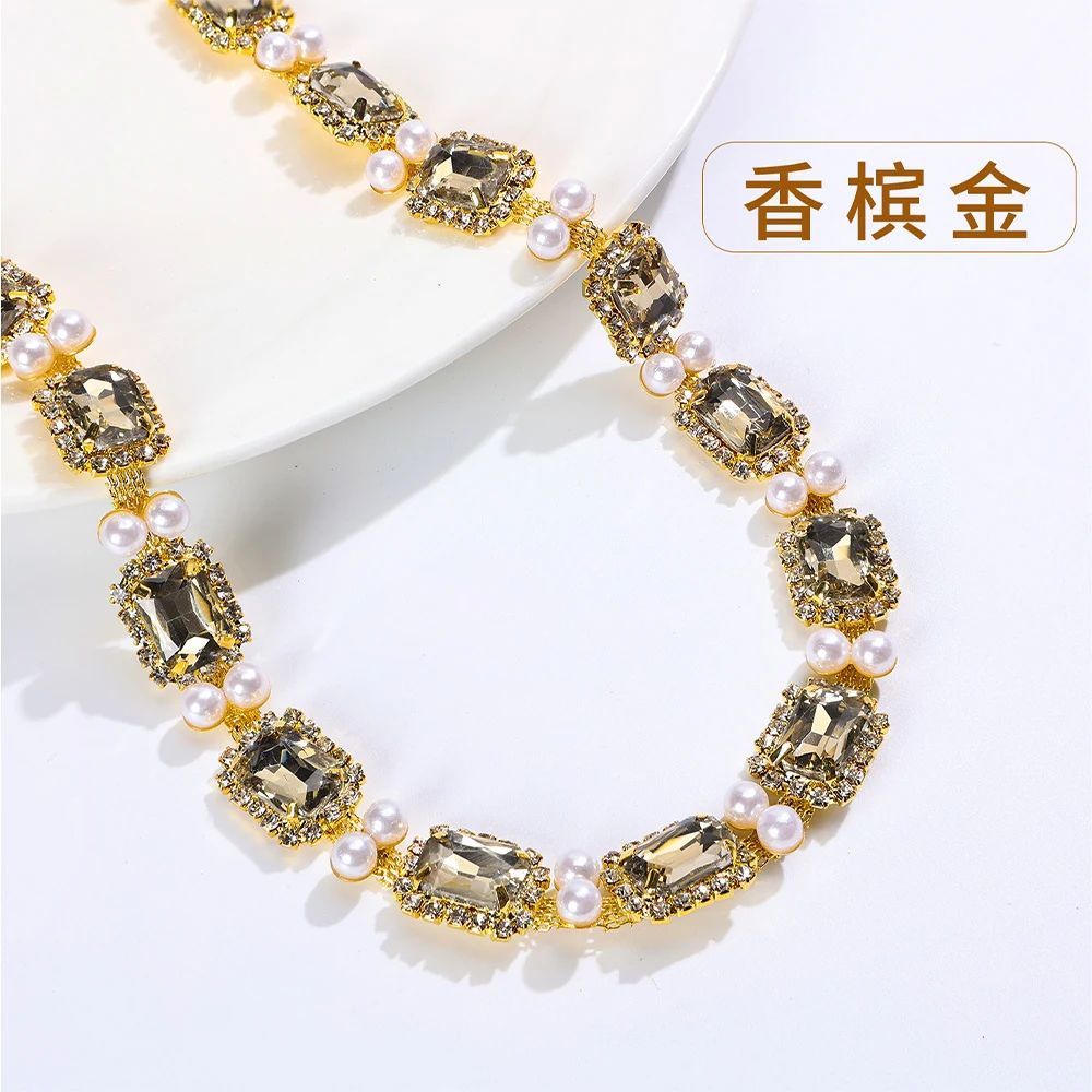 Pearl-Framed Rectangle Rhinestone Chain product image 10