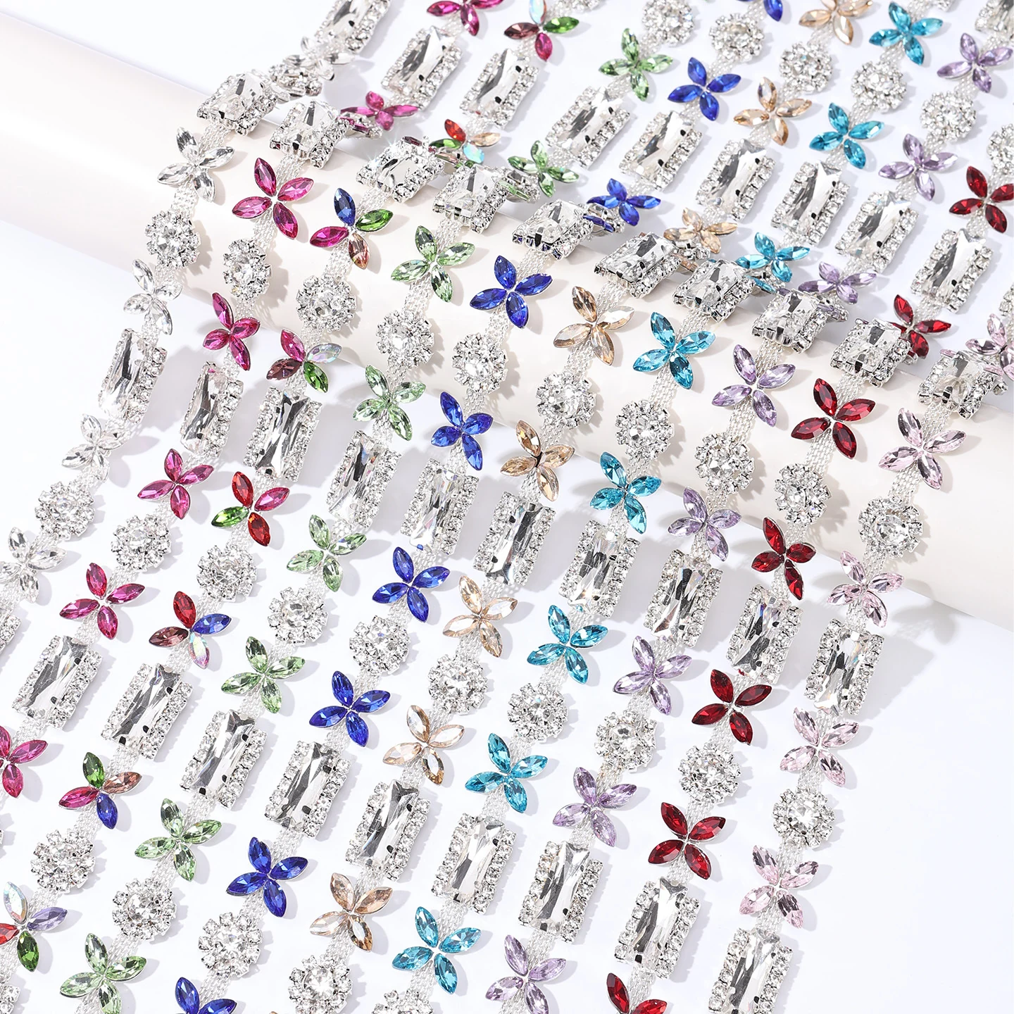1.2 cm 3D Flower Rhinestone Chain product image 2