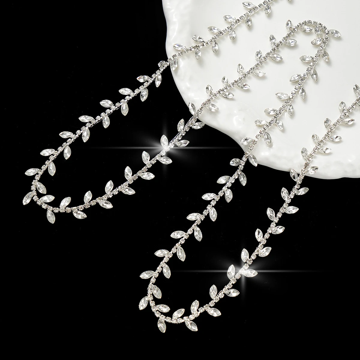 1.6 cm Marquise Leaf Rhinestone Chain product image 6